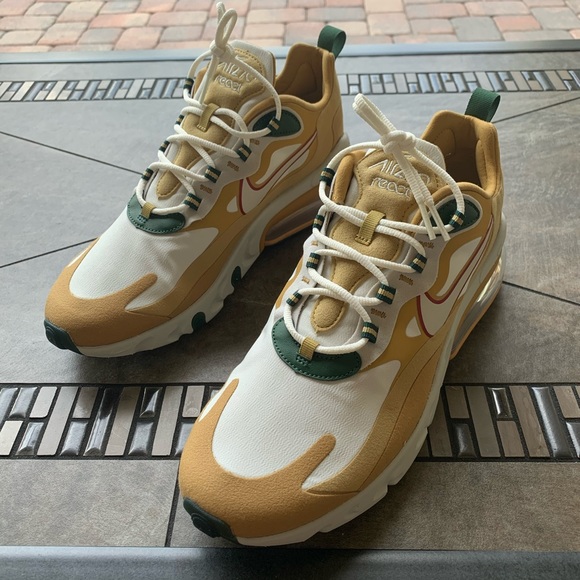 Nike air max 270 react • AUTHENTIC • BRAND NEW • - Picture 2 of 16